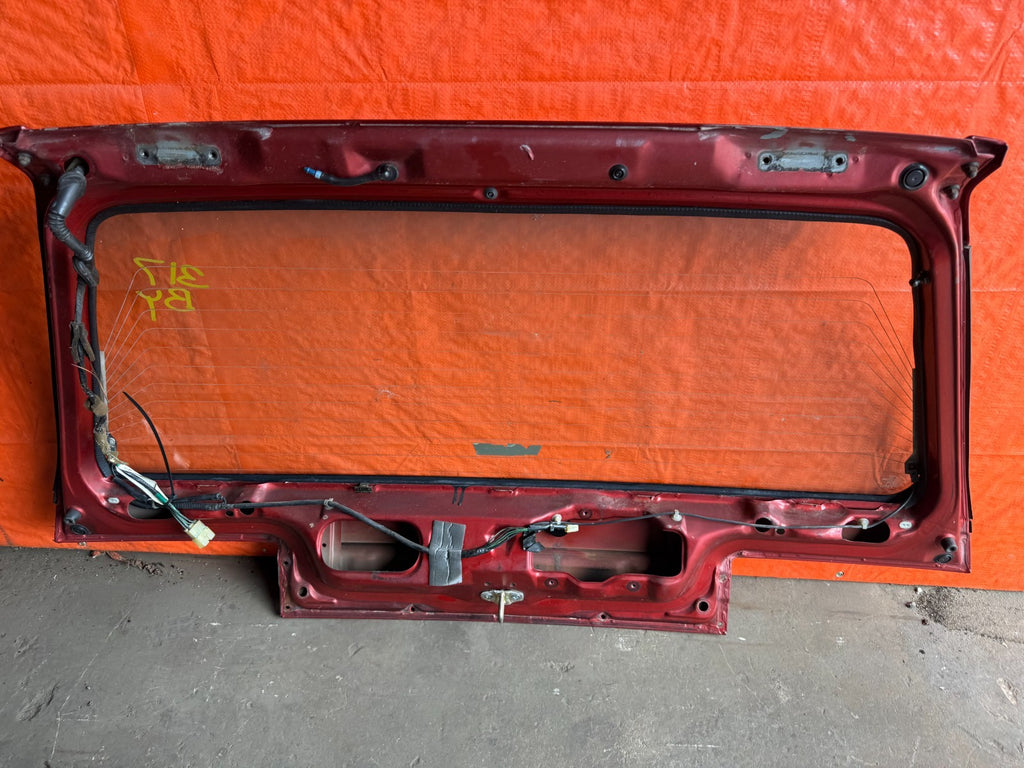 90 91 HONDA CIVIC HATCHBACK   TRUNK REAR DECK LID TAIL GATE HATCH LATCH OEM 31711