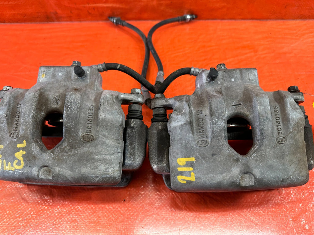 10 16 HYUNDAI GENESIS COUPE   NON BREMBO   FRONT BRAKE CALIPERS LEFT RIGHT #2194