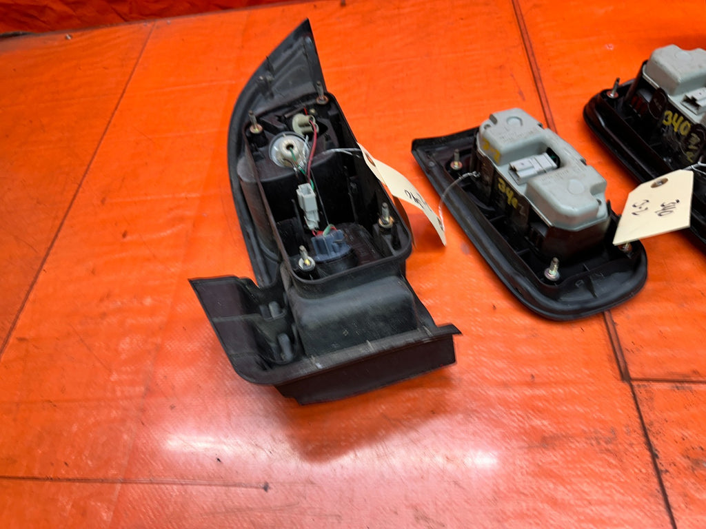 94-01 ACURA INTEGRA 4D SEDAN REAR TAIL LIGHT LAMPS SET ALL 4 OEM #34020