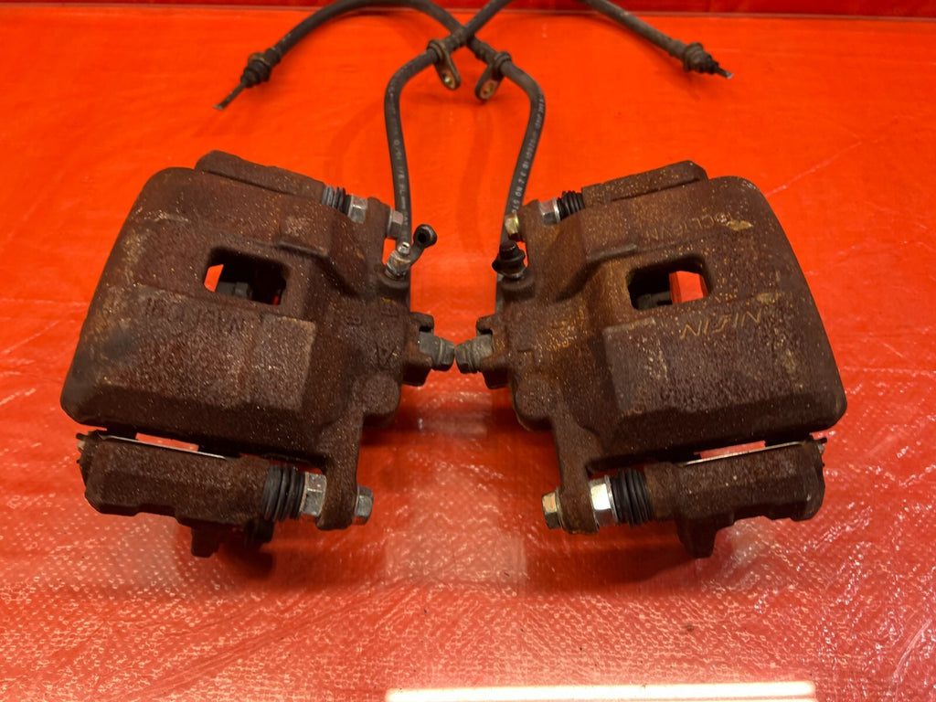 02 06 ACURA RSX TYPE S   FRONT BRAKE CALIPER SET CALIPERS LEFT AND RIGHT OEM 1405