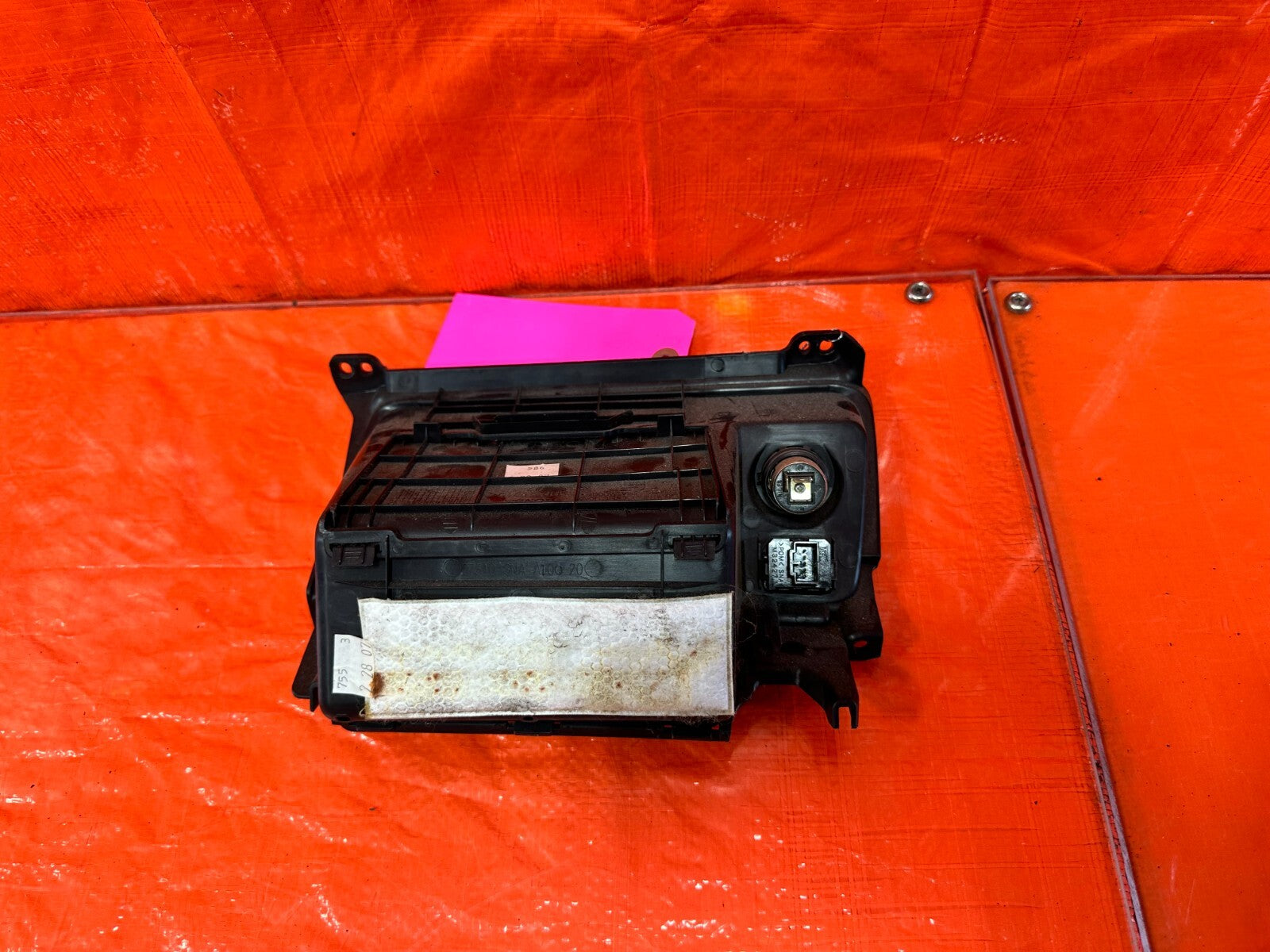 07 11 HONDA CIVIC SI SEDAN   12V CONSOLE CENTER POCKET   OEM #2705