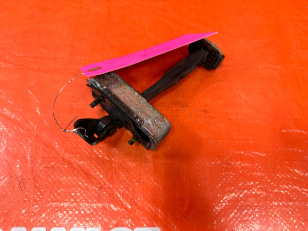 04 08 ACURA TSX   DRIVER LEFT FRONT DOOR CHECKER HINGE ARM STOPPER   OEM #2557