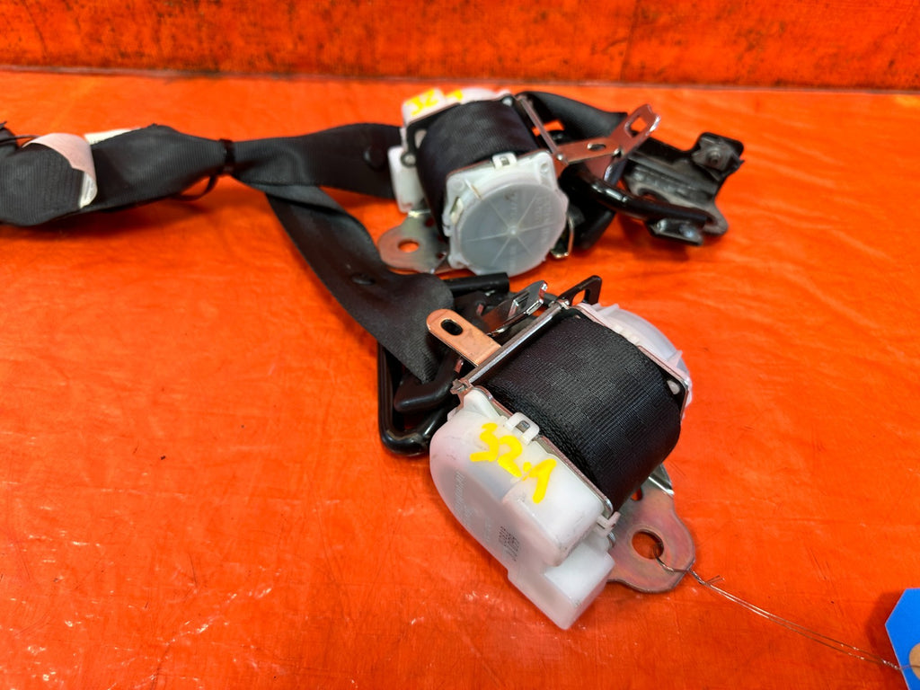 09 15 INFINITI G37 Q60 CONVERTIBLE REAR LEFT RIGHT SEAT BELTS RETRACTORS #3292