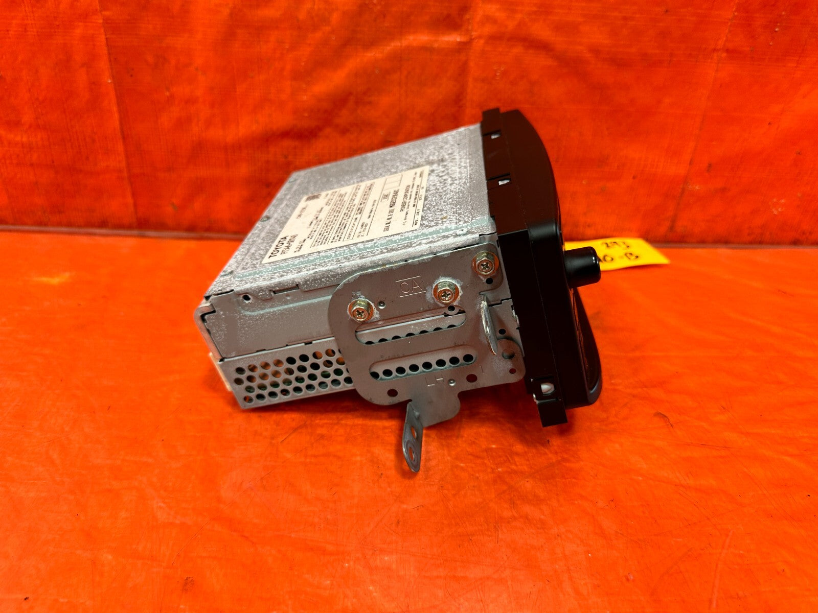 2013 13 SCION FRS   BLUETOOTH AM FM RADIO STEREO NAVIGATION UNIT PT546 001405
