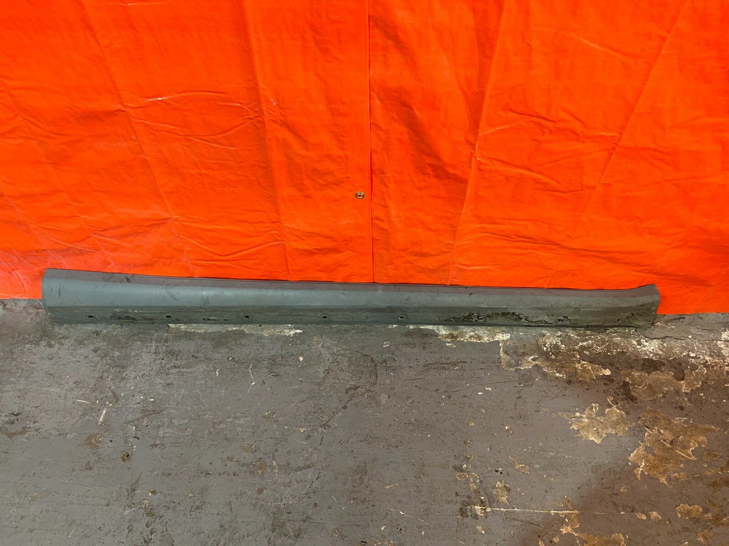 00 05 TOYOTA CELICA   SIDE SKIRT ROCKER MOLDING TRIM   LEFT SIDE   NON TRD   OEM0