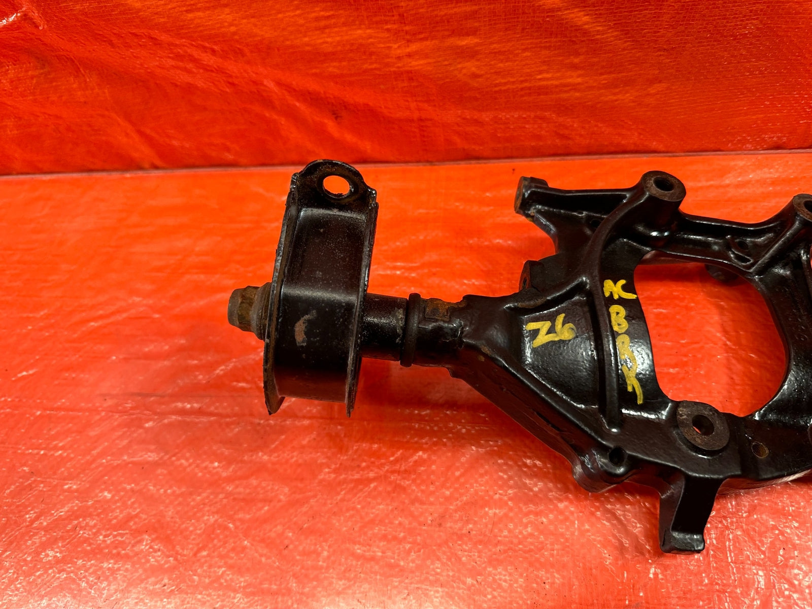 92 95 HONDA CIVIC   D16Z6 D15B7 AIR CONDITIONING AC COMPRESSOR PUMP BRACKET  11