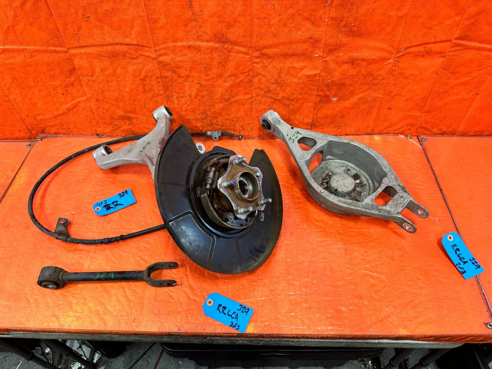 08 15 INFINITI G37 Q60 RIGHT PASSENGER REAR SPINDLE KNUCKLE CONTROL ARMS #3290