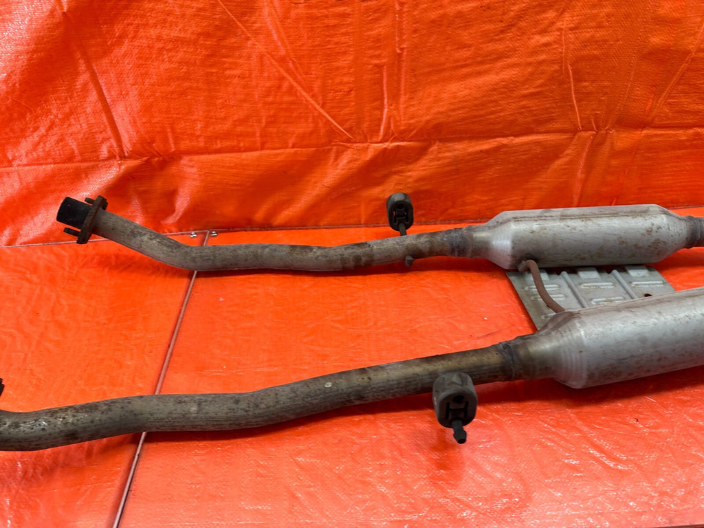 16 20 INFINITI Q50   RED SPORT 400 RWD   FACTORY DOWN PIPE MID PIPE   OEM #21510