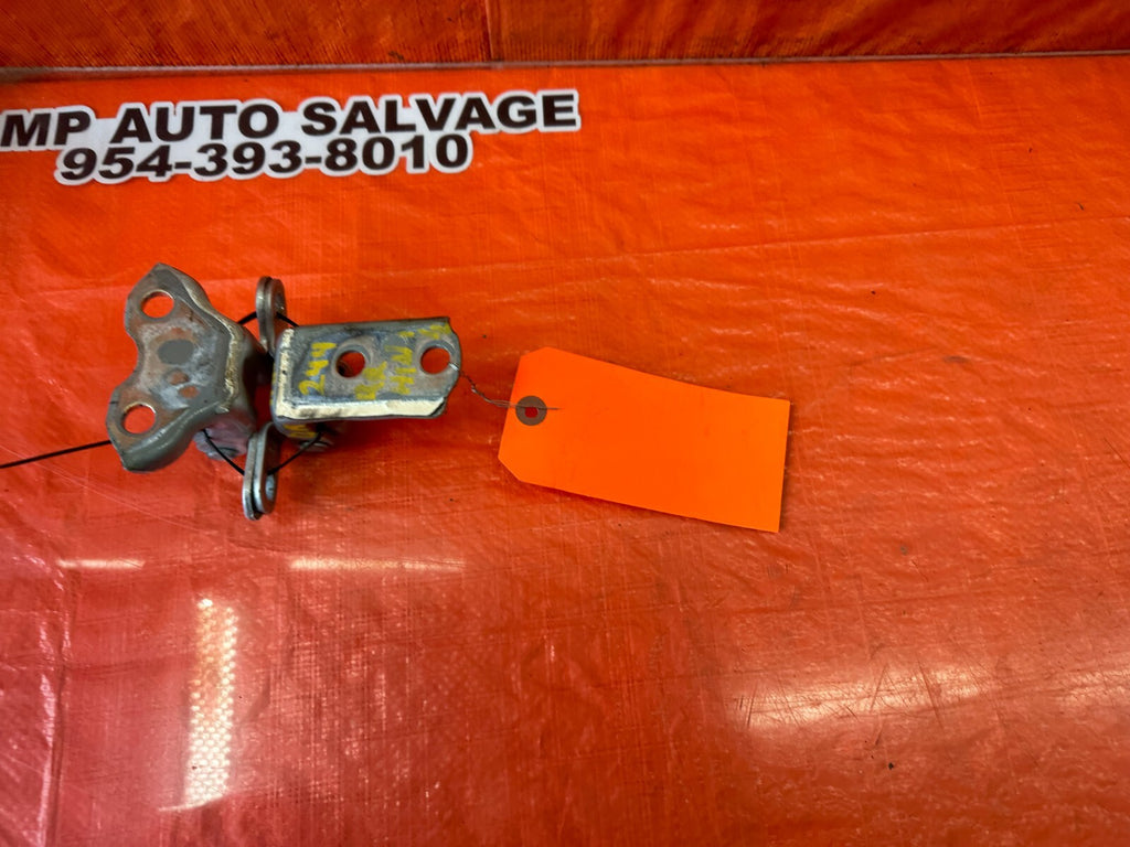 07 12 LEXUS ES350   PASSENGER RIGHT REAR DOOR HINGE SET UPPER LOWER   OEM #2449