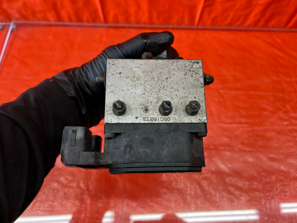 00 02 TOYOTA CELICA   ABS PUMP ANTI SKID LOCK ACTUATOR VSA MODULATOR   OEM #1035