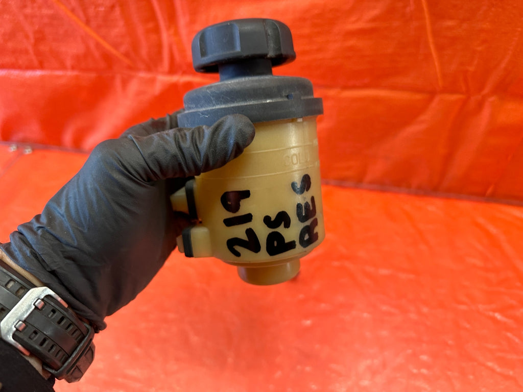 10 16 HYUNDAI GENESIS COUPE   POWER STEERING RESERVOIR TANK BOTTLE   OEM #2195