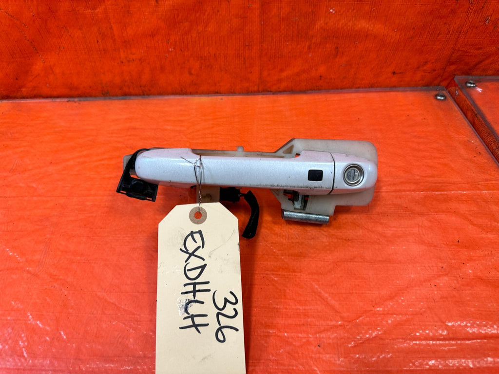 14 16 HYUNDAI GENESIS COUPE   LEFT EXTERIOR DOOR HANDLE   W/ SMART KEY   OEM 3260