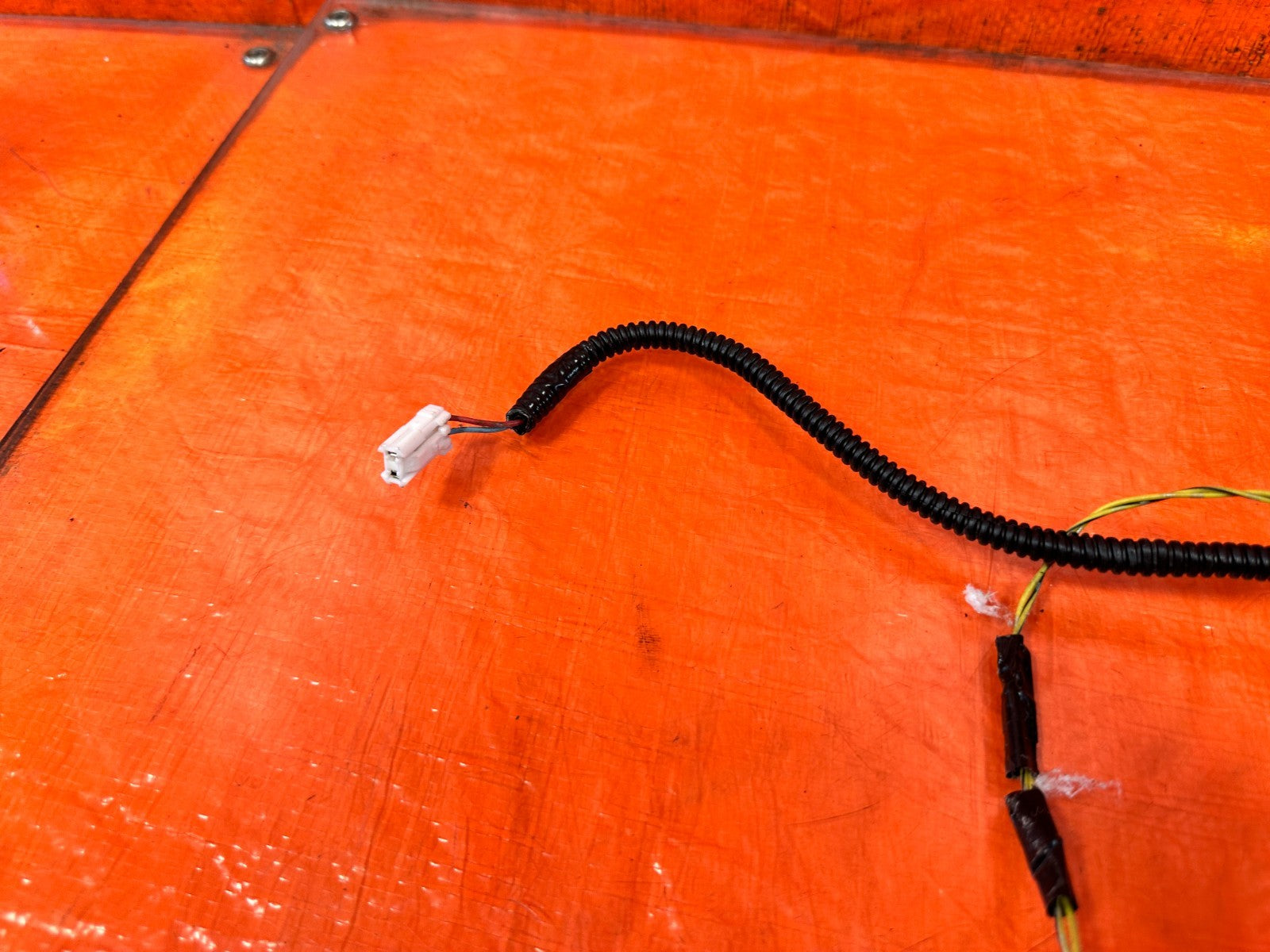 2013 13 INFINITI G37 S CONVERTIBLE   DRIVER LEFT FRONT DOOR WIRE HARNESS OEM 3292