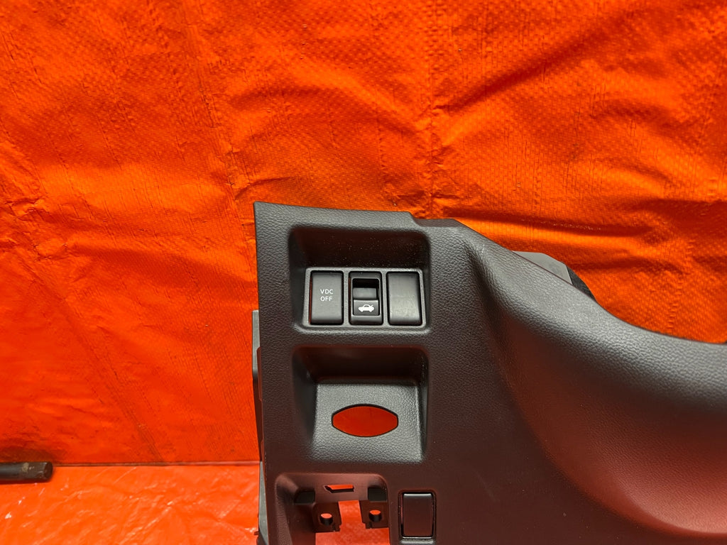 08 15 INFINITI G37 Q60 COUPE   KNEE TRIM UNDER STEERING COLUMN LOWER COVER   1888