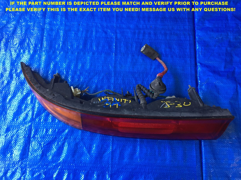 OEM 1993 1994 INFINITI J30 PASSENGER RIGHT TAIL LIGHT R RH 93 94 3A5