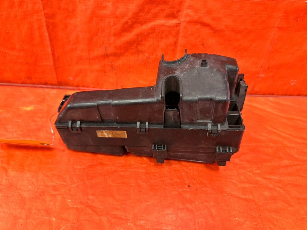 2005 05 ACURA TSX   EXTERIOR / ENGINE BAY   FUSE BOX PANEL   OEM FACTORY #2912