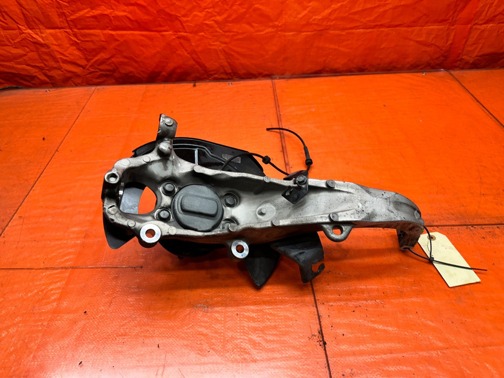 14-15 INFINITI Q50 3.7L - RWD DRIVER LEFT FRONT SPINDLE KNUCKLE HUB - OEM #3448