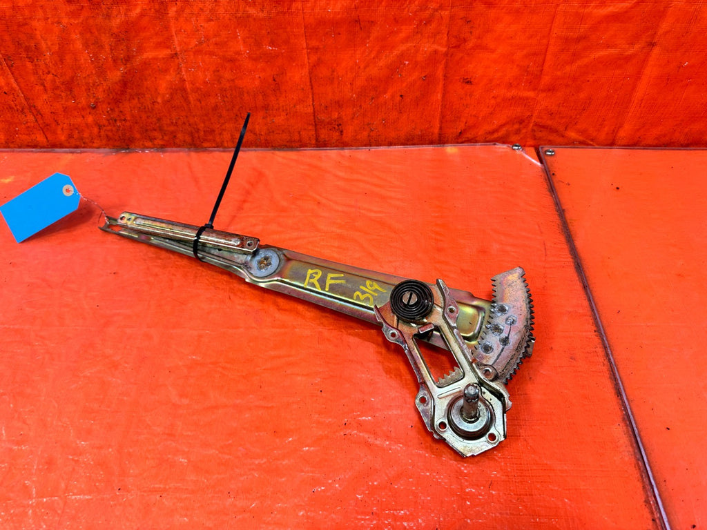 96 00 HONDA CIVIC COUPE   RIGHT WINDOW REGULATOR   NON POWER   MANUAL   OEM 3190