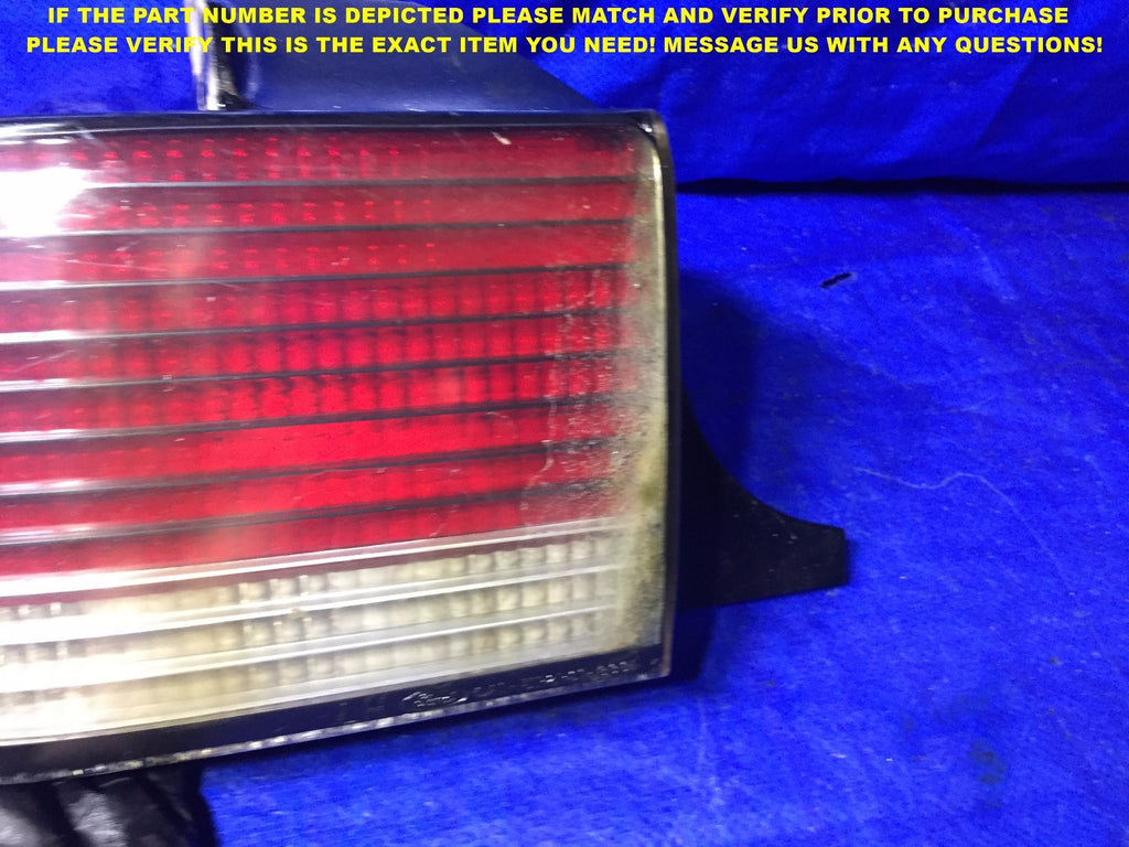 OEM 1988 1989 LINCOLN CONTINENTAL DRIVER LEFT TAIL LIGHT AIP2ST 88 CL1