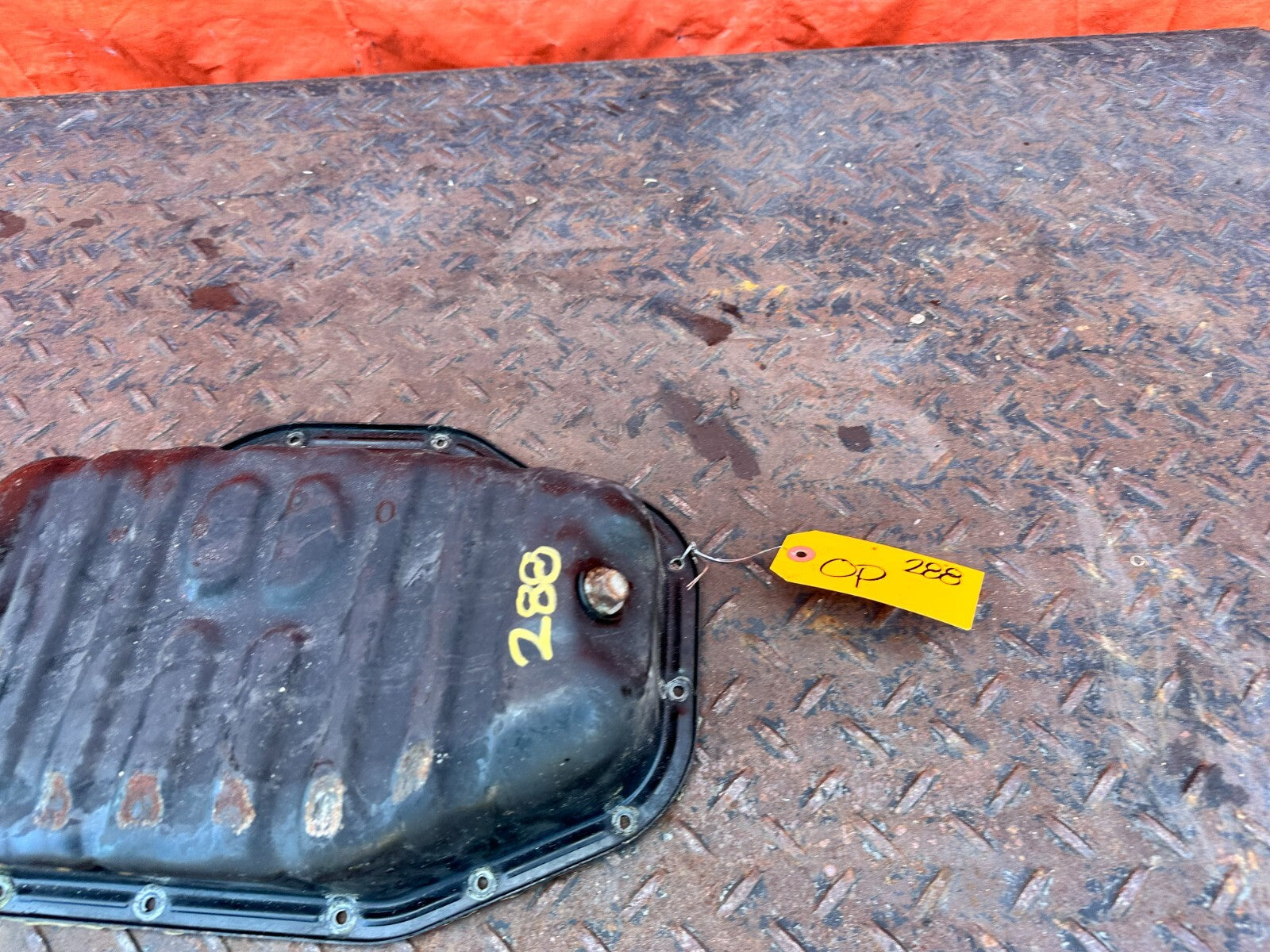 02 10 LEXUS SC430   METAL LOWER PORTION   OIL PAN ASSEMBLY   OEM #2885