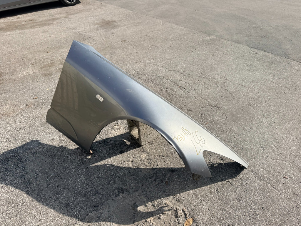 00 09 HONDA S2000   PASSENGER RIGHT FENDER   OEM FACTORY OE #3370