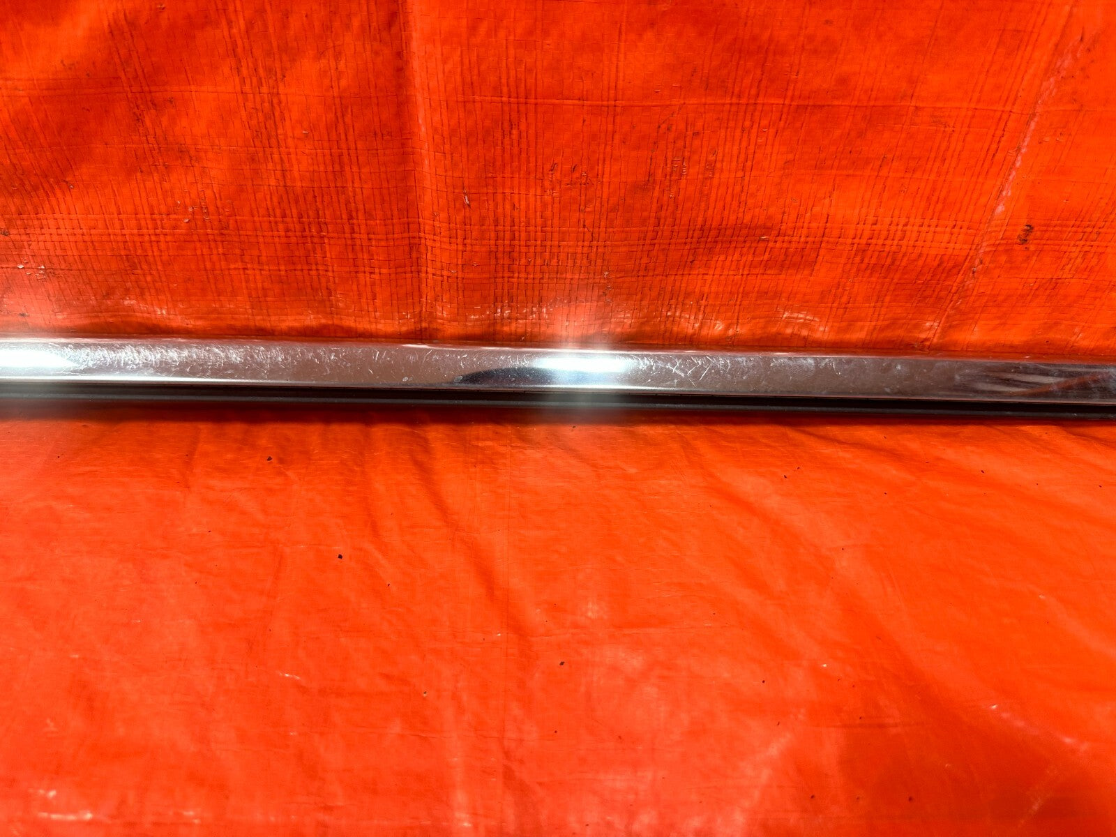 04 08 ACURA TSX   DRIVER LEFT EXTERIOR WINDOW GLASS TRIM   OEM FACTORY #2756