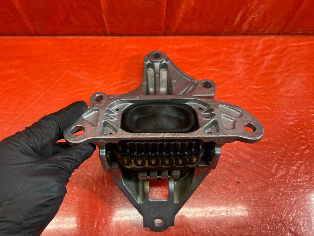 18 21 HONDA ACCORD EX EXL SPORT 1.5L   TRANSMISSION MOUNT   OEM FACTORY #1848