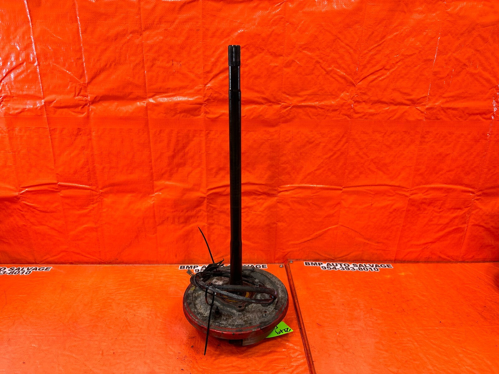 95 04 TOYOTA TACOMA   4 CYL   NON ABS   MANUAL PASSENGER RIGHT REAR AXLE OEM 2499