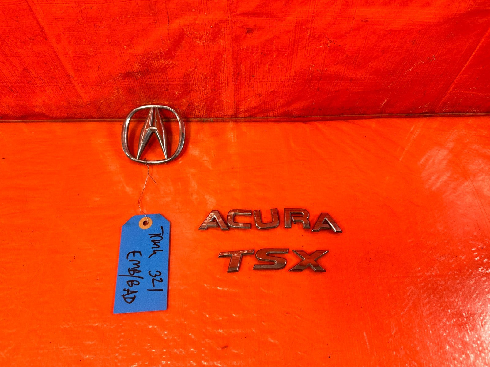 09 14 ACURA TSX   TRUNK MOUNTED BADGE EMBLEM SET   A   ACURA   TSX   OEM #3218