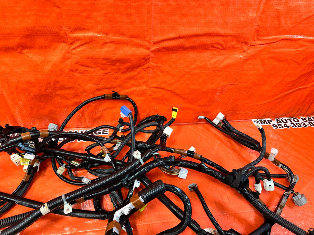 2002 LEXUS SC430   FLOOR WIRE HARNESS WIRING LOOM   82161 24060   OEM #2619