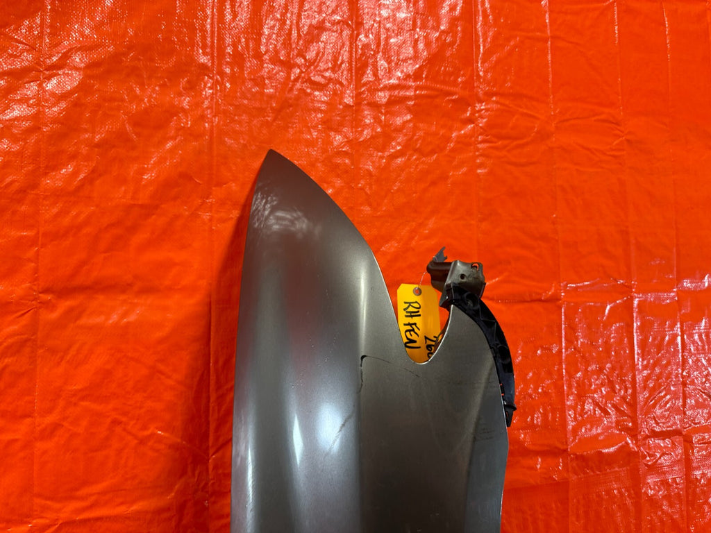 06 11 HONDA CIVIC SEDAN   FENDER   RIGHT SIDE   GRAY COLOR   OEM #2607
