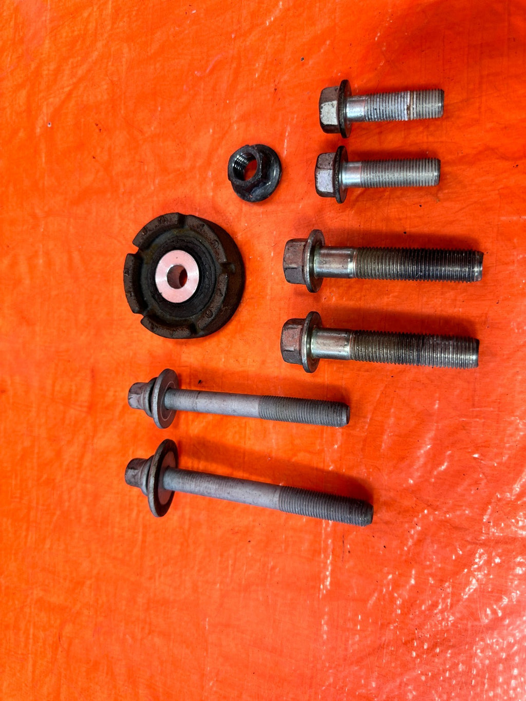 18 22 HONDA ACCORD PASSENGER RIGHT TRANSMISSION MOTOR MOUNT BOLTS HARDWARE 3244