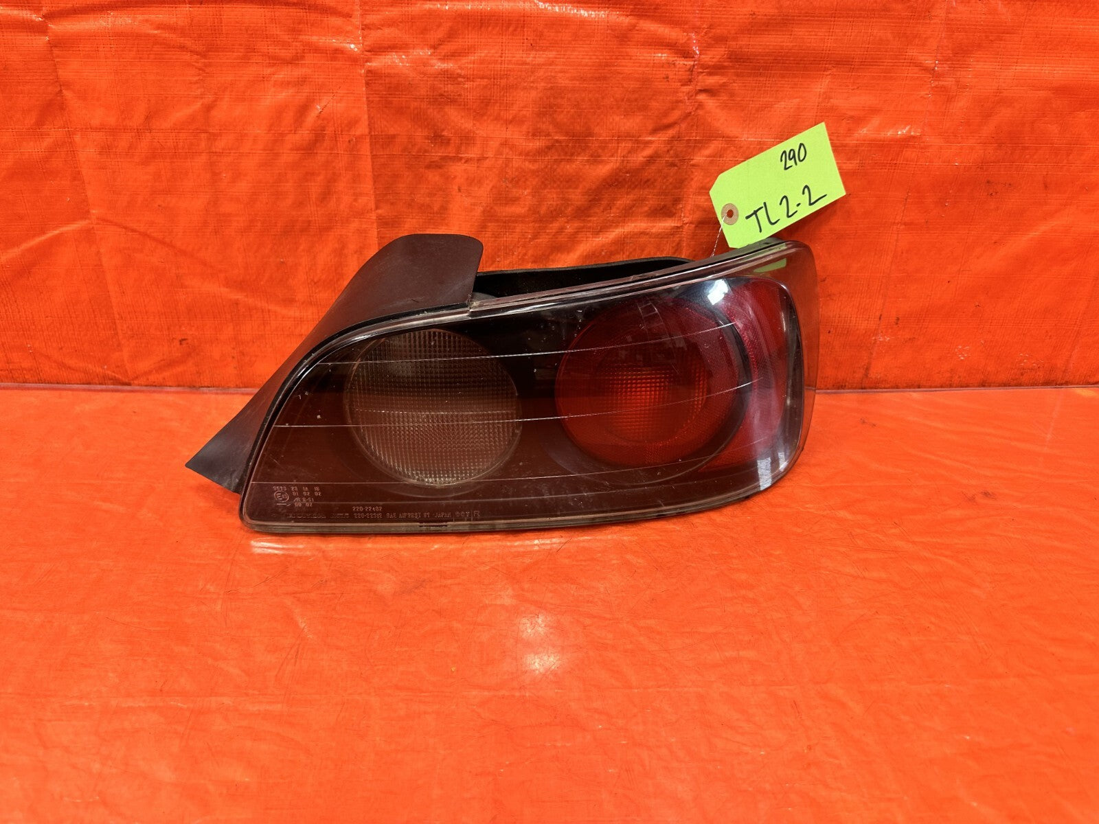 00 01 HONDA S2000   PASSENGER RIGHT TAIL LIGHT TAIL LAMP   OEM FACTORY #2900