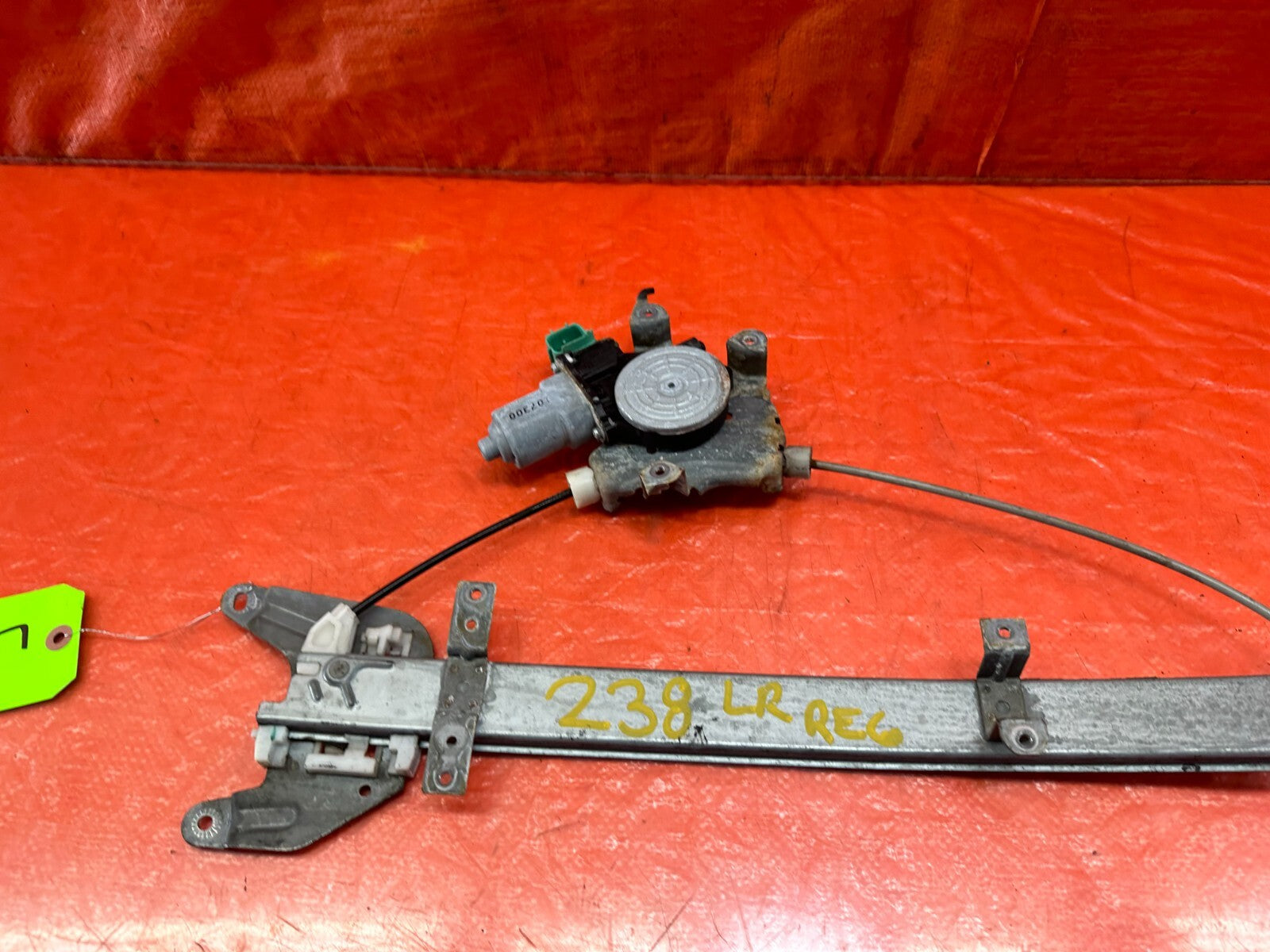 09 13 INFINITI  G37 SEDAN   DRIVER LEFT REAR   WINDOW REGULATOR W/ MOTOR OEM 2384