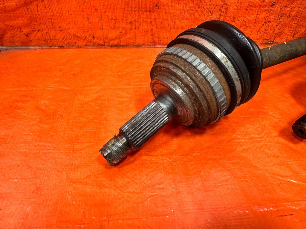97 01 HONDA PRELUDE   H22 5 SPEED MANUAL TRANSMISSION AXLES LEFT RIGHT OEM 3235