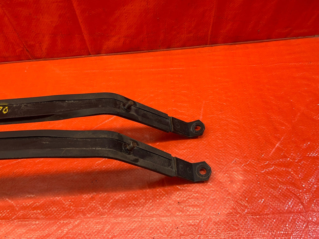 12 21 SUBARU WRX & STI  SEDAN   GASOLINE GAS FUEL TANK STRAP SET STRAPS SUPPORTS4