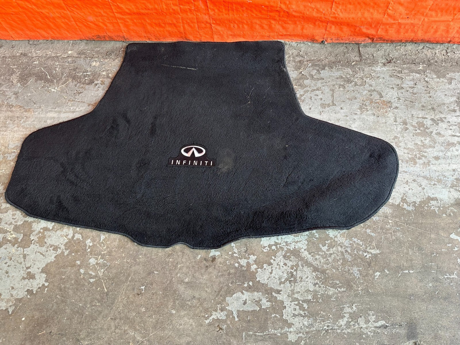 2017 INFINITI Q50 RED SPORT 400 REAR TRUNK FLOOR MAT LINING BLACK CARPET OEM 2223