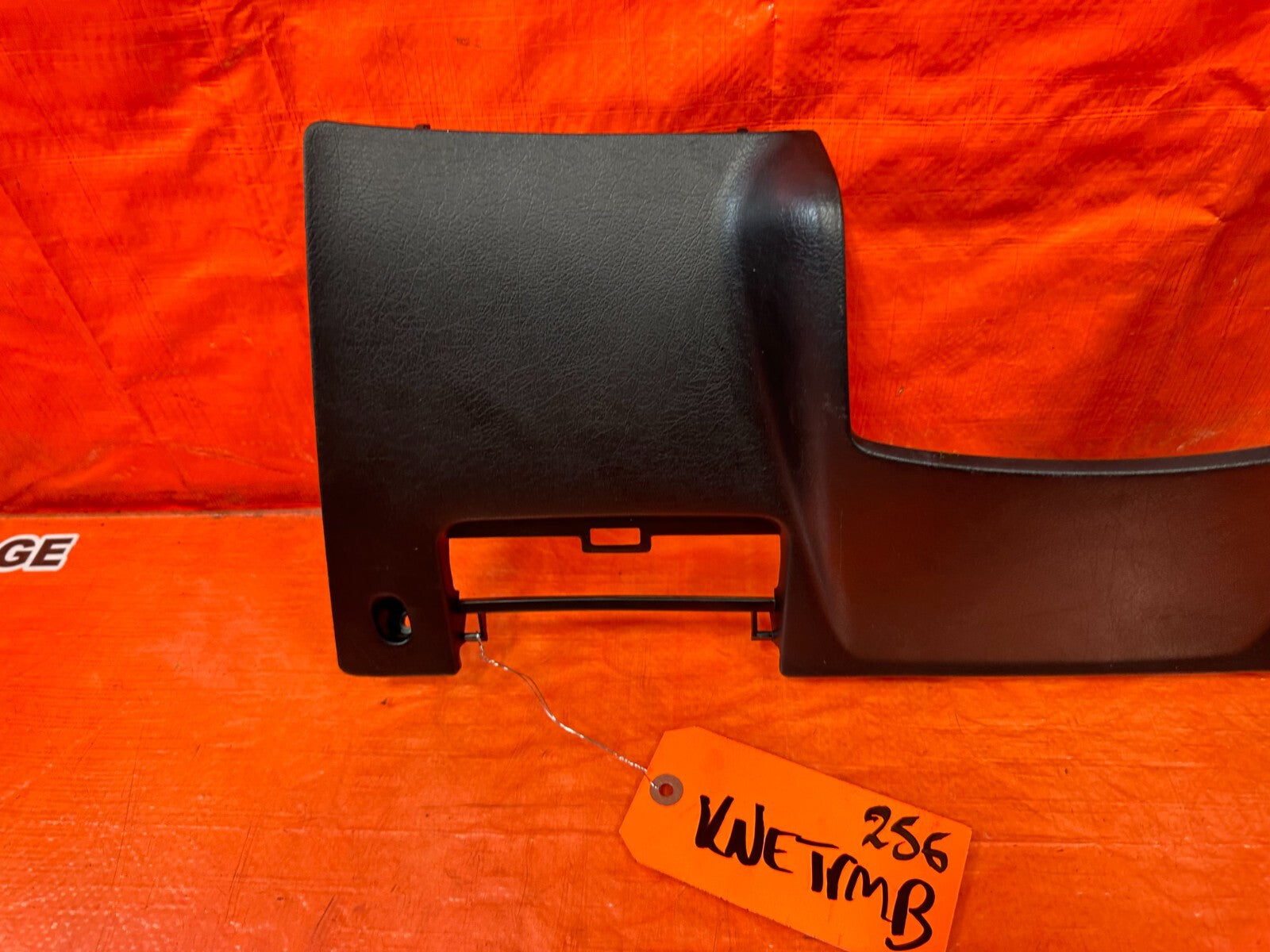 93 97 HONDA DEL SOL   KNEE TRIM UNDER STEERING COLUMN LOWER COVER   OEM #2565