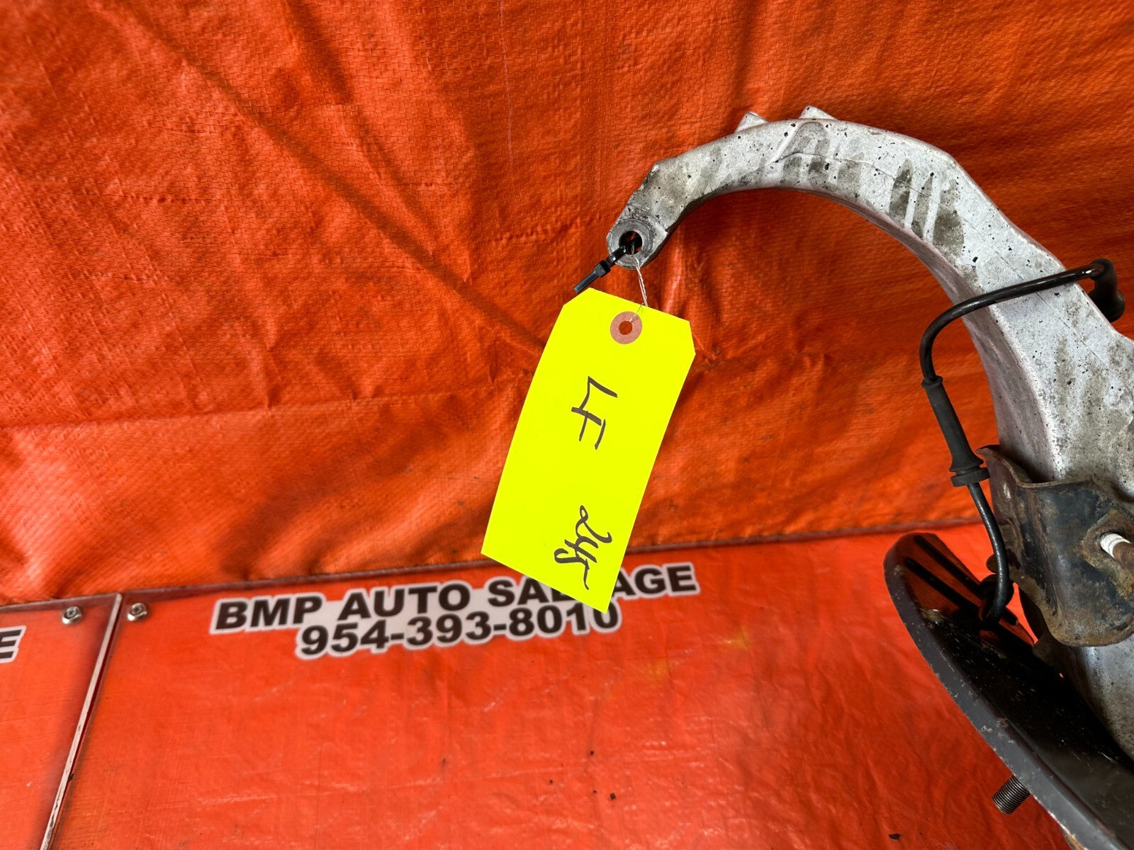 08 15 INFINITI G37 COUPE S RWD LEFT FRONT SPINDLE W/ LOWER CONTROL ARM OEM #24517