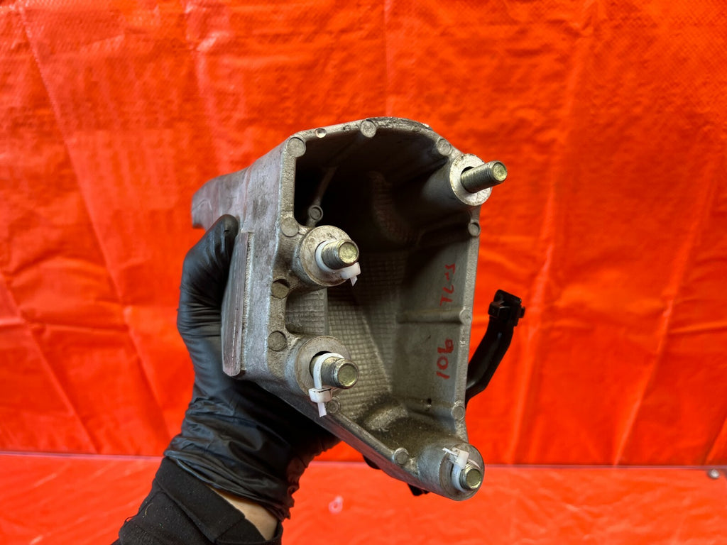 07 08 ACURA TL   ALUMINUM ENGINE MOTOR MOUNT BRACKET   REAR   OEM FACTORY #1066