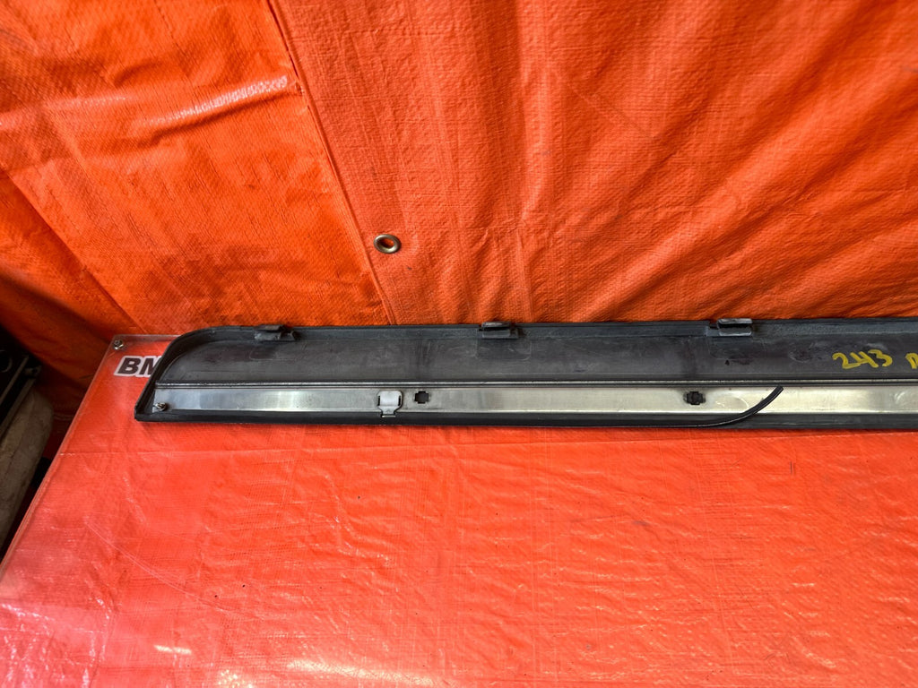 88 89 HONDA CRX   RIGHT   LOWER DOOR MOLDING TRIM INSERT LINER LINING OEM #24312