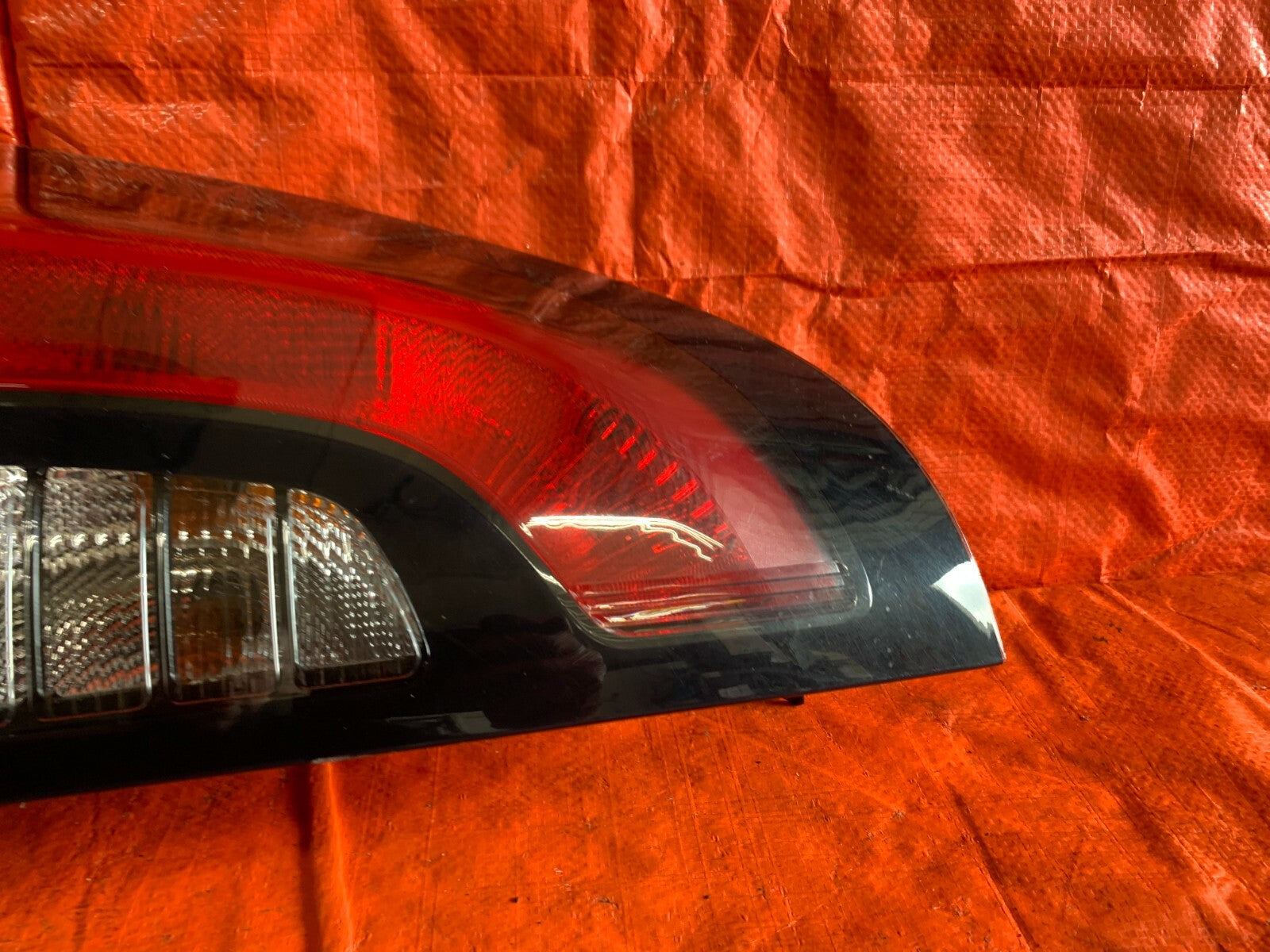 17 19 KIA SOUL 2.0L PLUS + MODEL   HALOGEN NON LED   DRIVER LEFT TAIL LIGHT OEM1