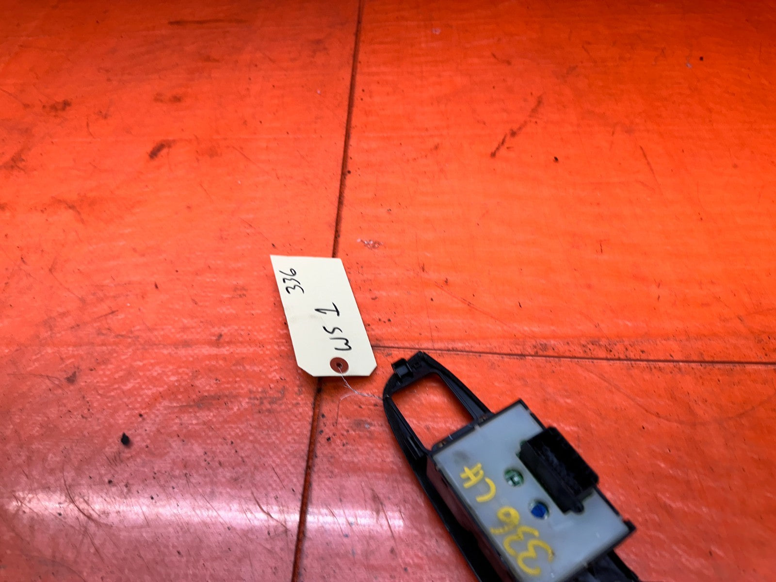 97 01 HONDA PRELUDE 2.2L DRIVER LEFT DOOR MASTER POWER WINDOW SWITCH OEM #33612