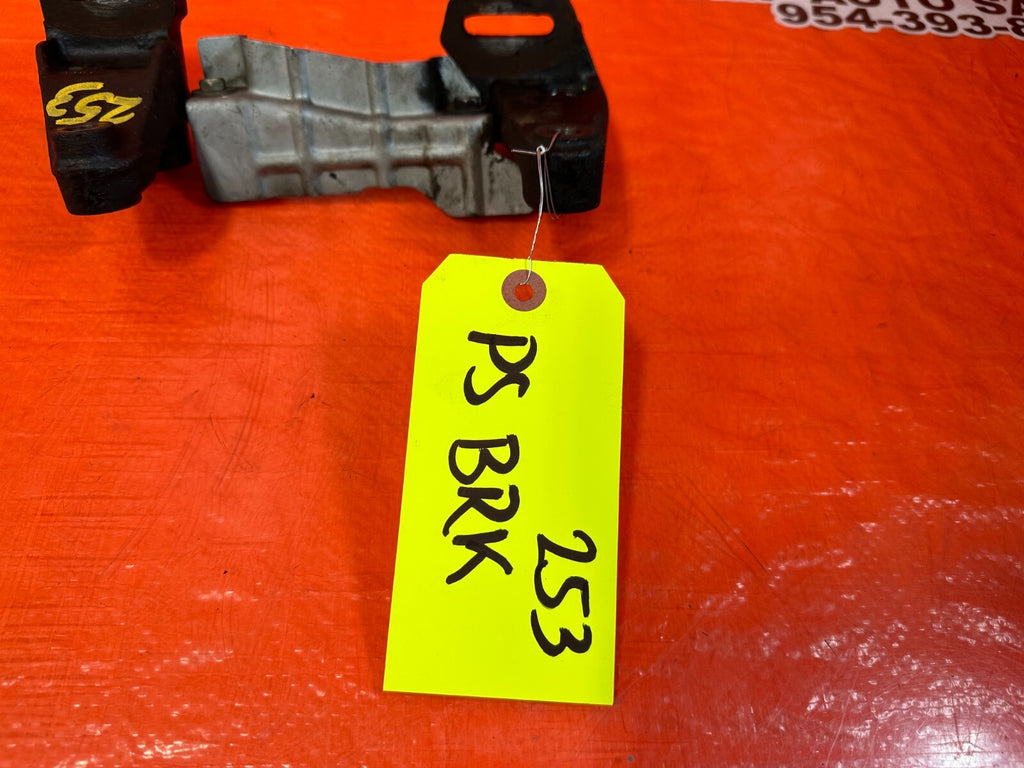 94 01 ACURA INTEGRA LS RS GS NON VTEC   POWER STEERING PUMP BRACKET SET OEM #2533