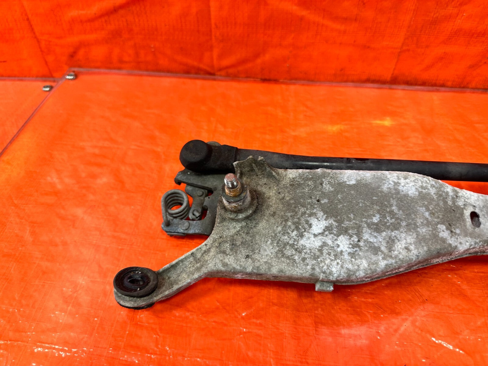 92 00 LEXUS SC300   WINDSHIELD WIPER MOTOR W/ LINKAGE   OEM FACTORY #2768