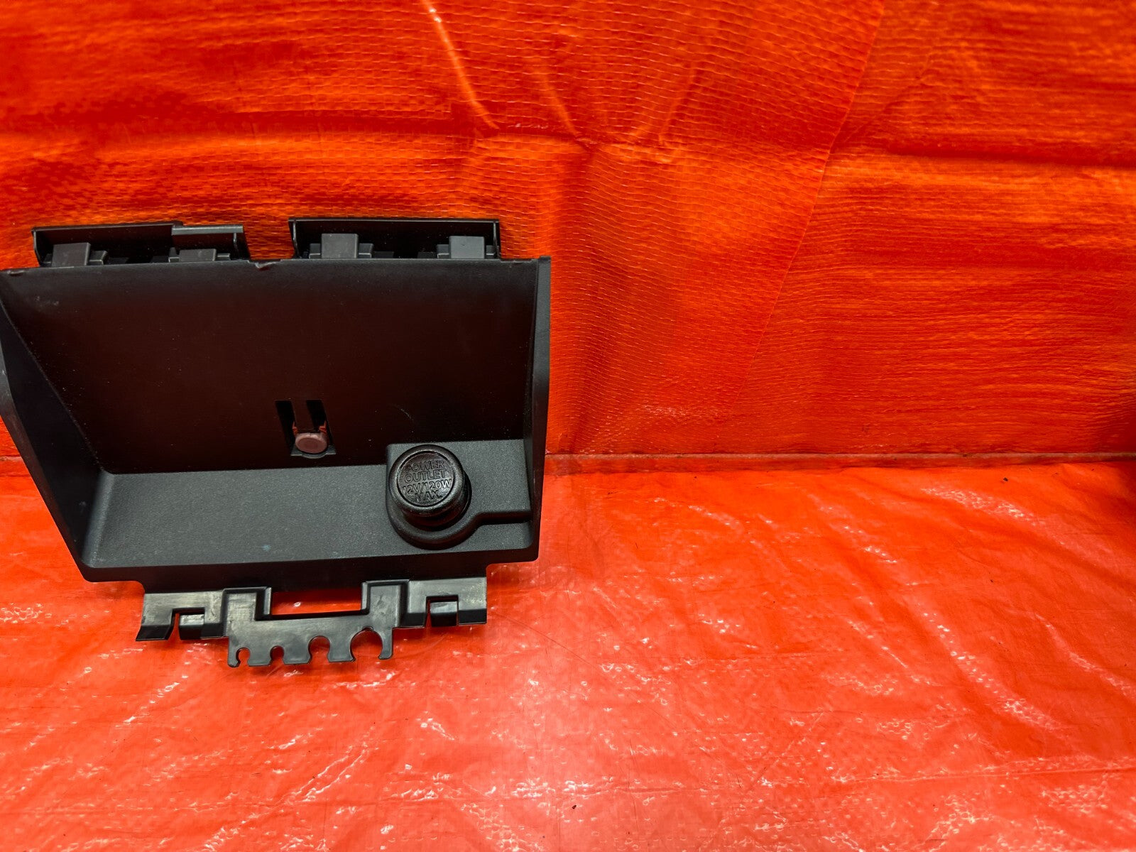 12 21 SUBARU WRX & STI SEDAN   CENTER CONSOLE TRIM TRAY PANEL W/ 12 V OEM #1804