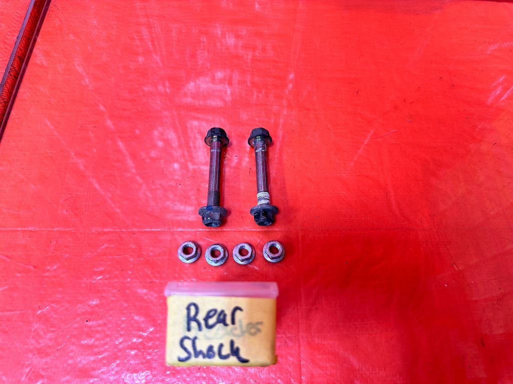 13 16 SCION FRS   17 20 86 13 20 BRZ   REAR SHOCK STRUT BOLTS NUTS HARDWARE 2930