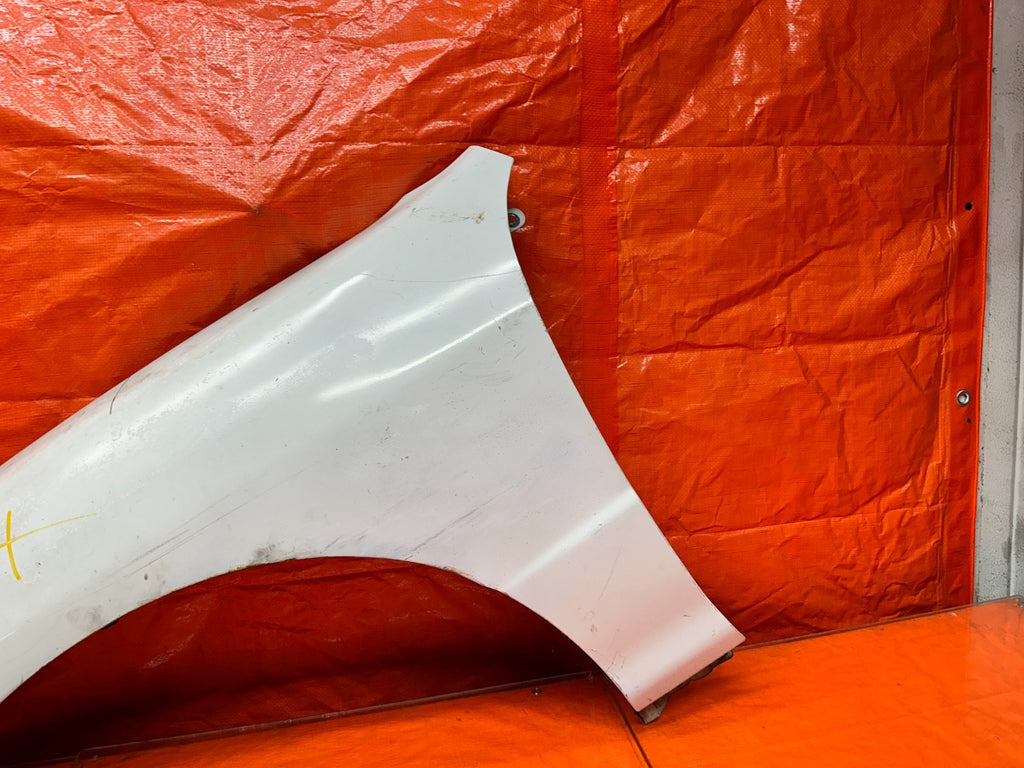 94-01 ACURA INTEGRA 4D SEDAN FRONT LEFT DRIVER FENDER PANEL OEM #3407