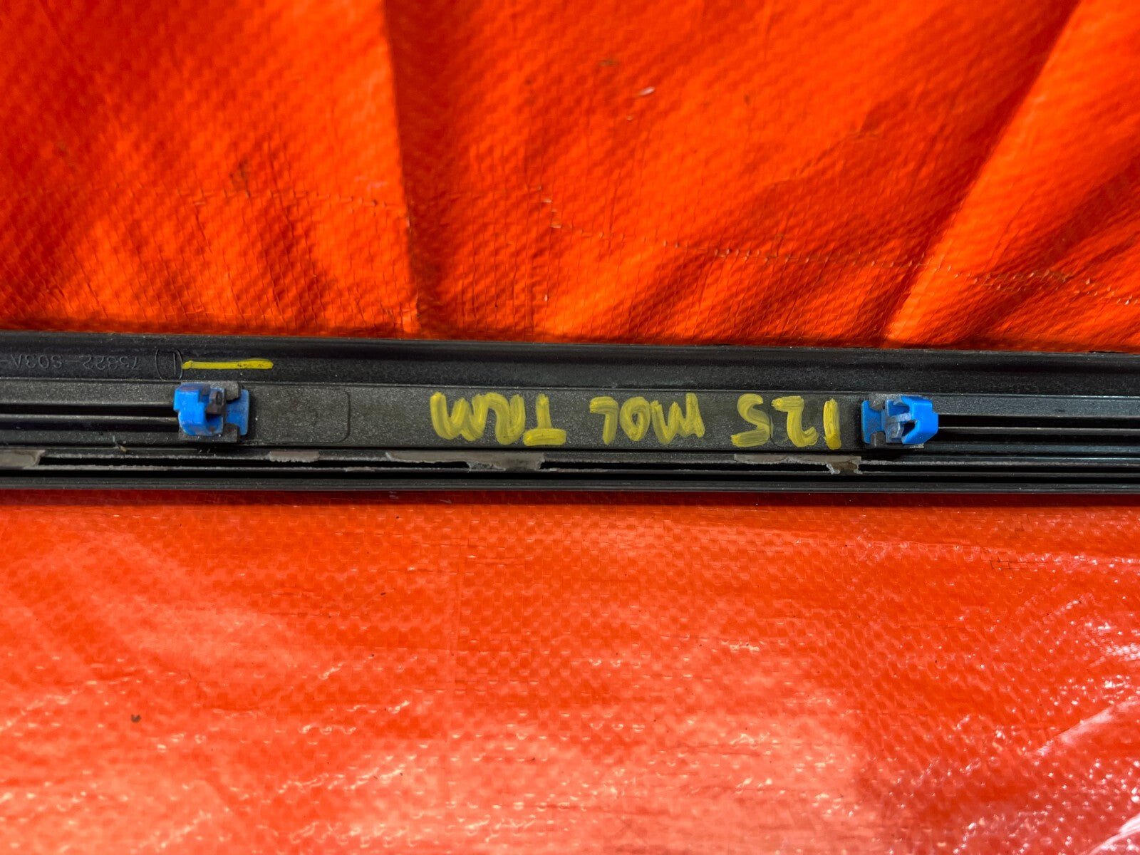 96 00 HONDA CIVIC COUPE & HATCH   DOOR MOLDING IMPACT STRIP   LEFT SIDE OEM #1259