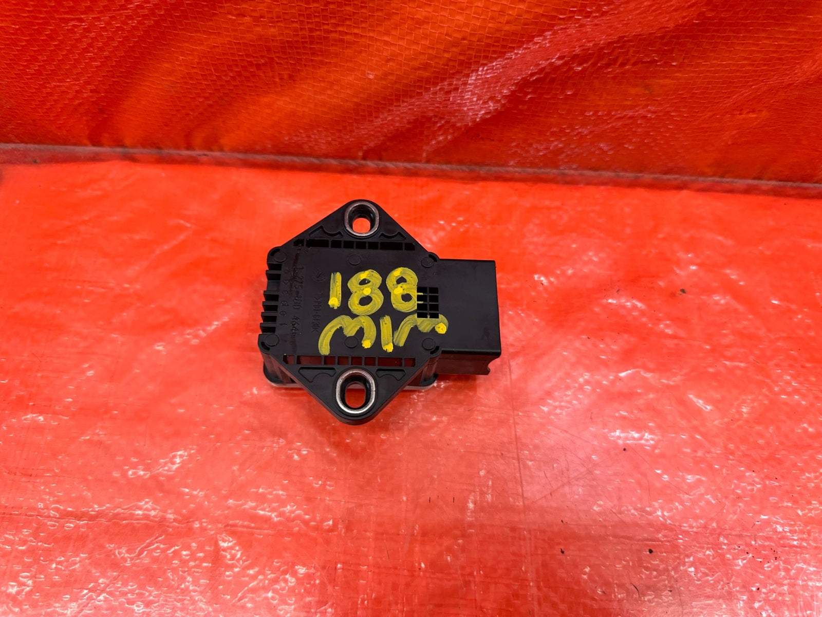 08 15 INFINITI G37 Q60   YAW RATE SENSOR   OEM #1884